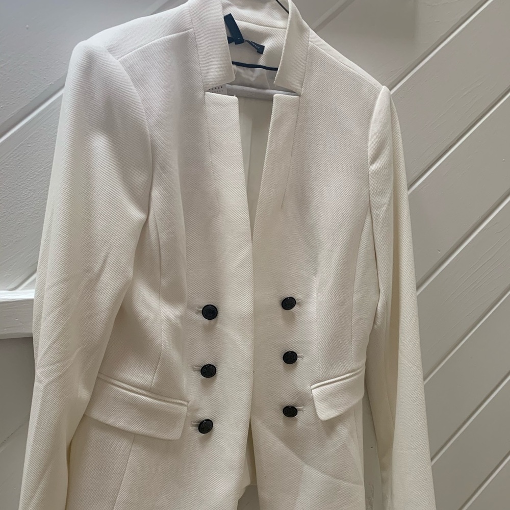 WHBM White Blazer Size 8 NWT